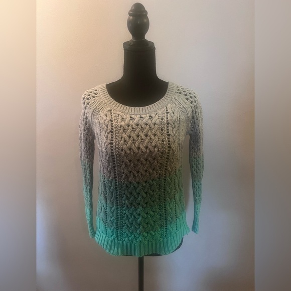 American Eagle Outfitters Sweaters - American Eagle Outfitters Cable Knit Gray & Green Ombré Sweater Women’s Size XS